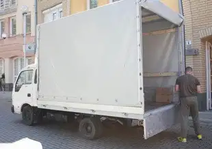 Man with a van Malta Man with a van Malta