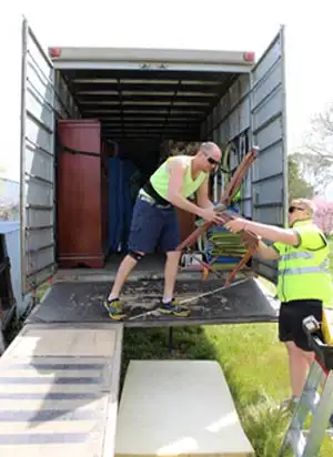 Express delivery to Slovakia