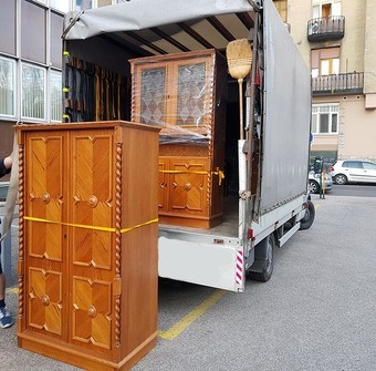 Moving antiques